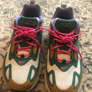 Brand new Nike air max 200